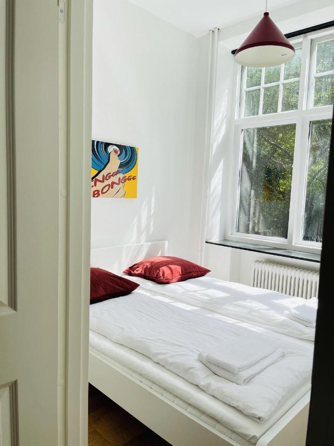 Aday - Aalborg Mansion - Open Bright Apartment With Garden Extérieur photo